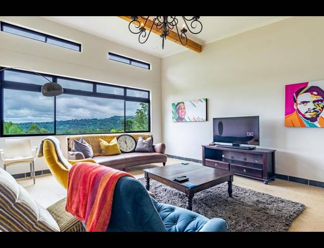 5 BEDROOM HOUSE FOR SALE IN WORLD'S VIEW